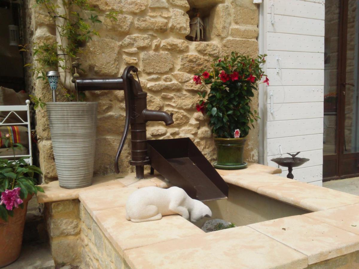 Le Mas Du Chat Bed and Breakfast Cavaillon Exterior foto